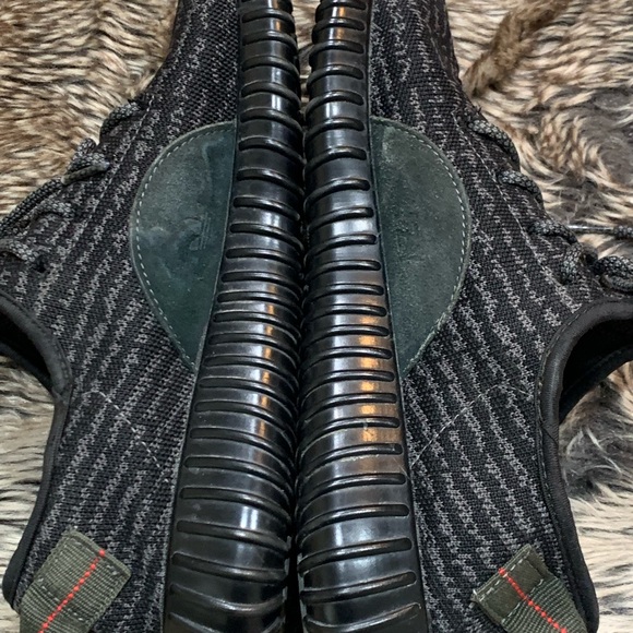Adidas Yeezy 350 Boost Low Kanye West Triple Black Pirate Black AQ2659 BB5350 - Picture 7 of 11